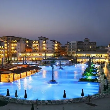 Курортний комплекс Grand Pearl & 5*