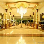 Semesteranläggning (resort) Grand Pearl & Side