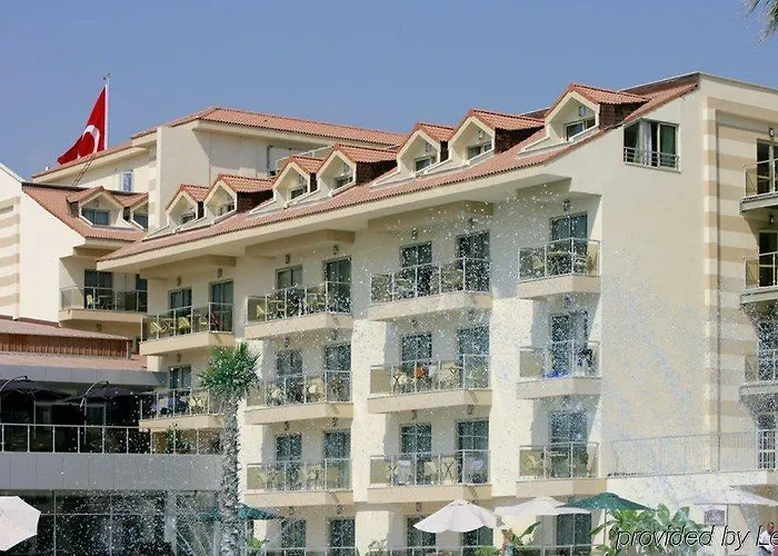 Resort Grand Pearl &