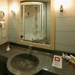 Üdülőközpont Grand Pearl &