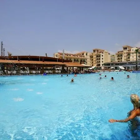 Grand Pearl & 5* Side