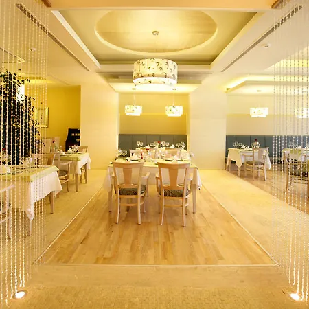 리조트 Grand Pearl &