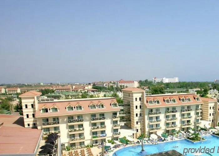 Ośrodek wypoczynkowy Grand Pearl & 5*